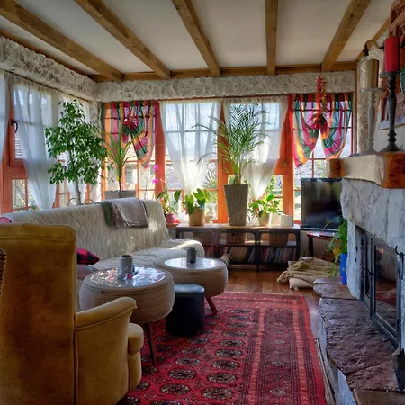 Etno Kompleks Orahovac - Paun Chalet *