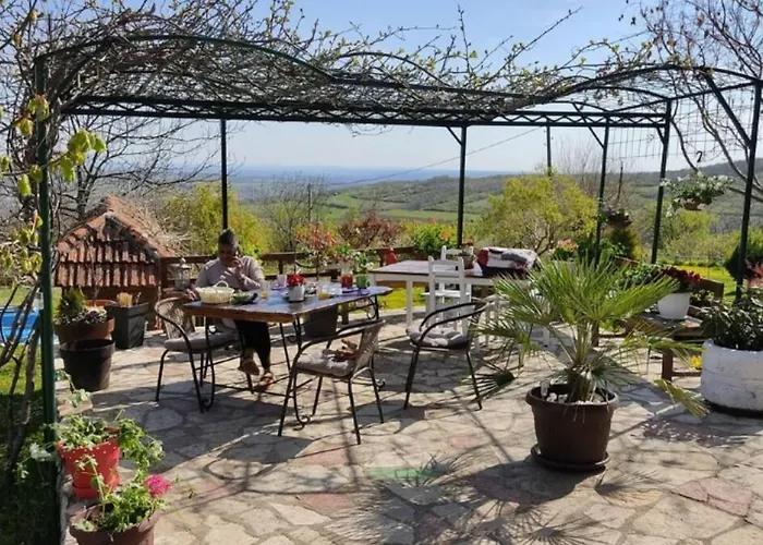 Etno Kompleks Orahovac - Paun 샬레